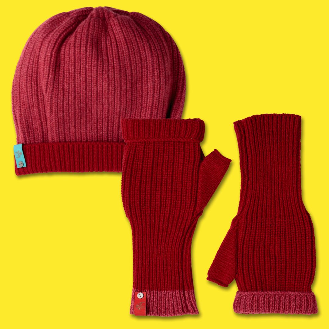 The Mad Jessie Skipper Hat and Wrist Warmer Set