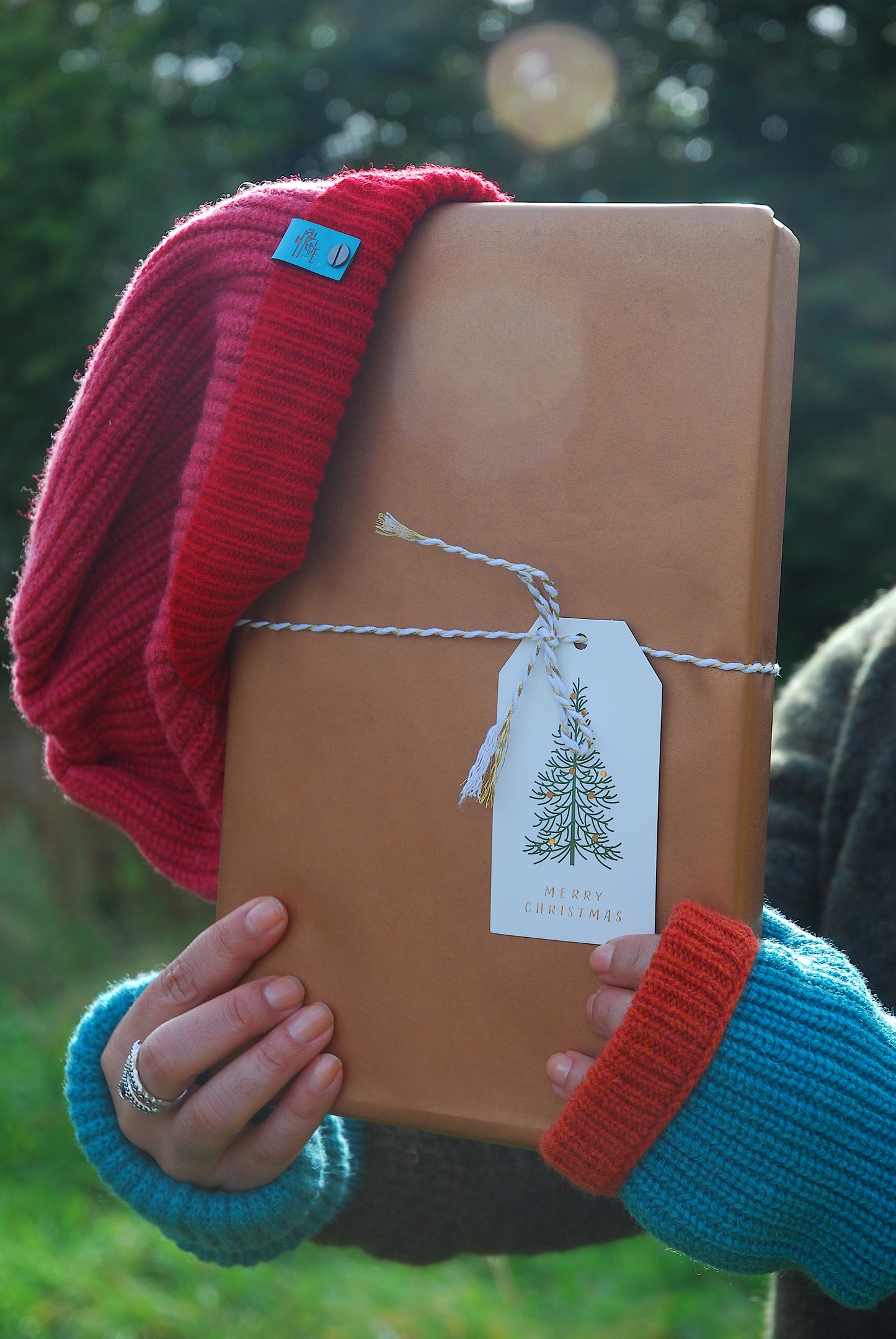 The Mad Jessie Skipper Hat and Wrist Warmer Set