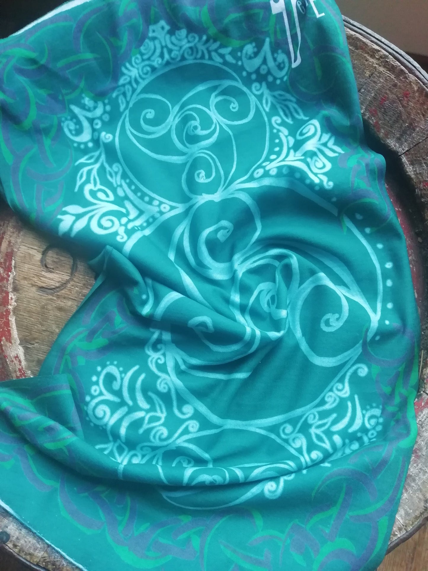 Celtic Knots Arís