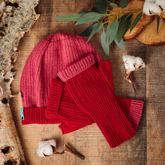 The Mad Jessie Skipper Hat and Wrist Warmer Set