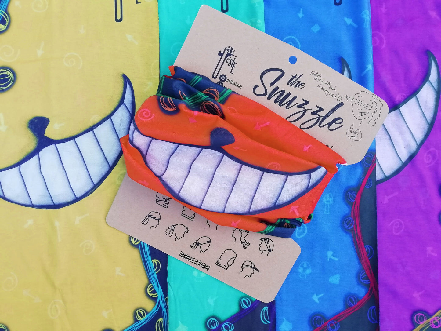 Cheshire Grin (The Alice in Wonderland Snuzzle)